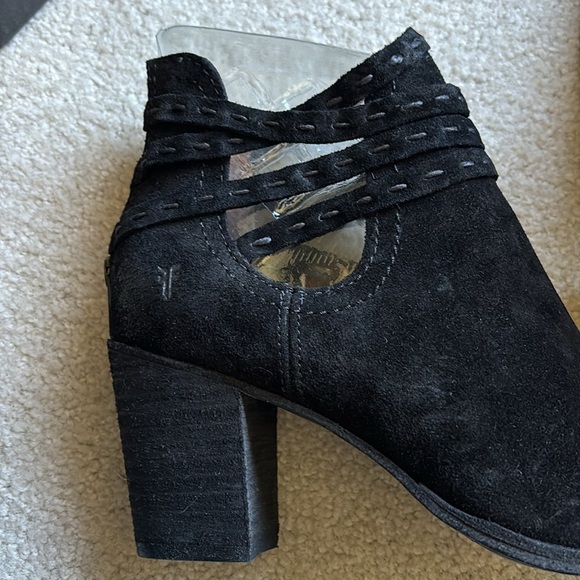 New in box Frye Naomi Pickstitch shootie Boot 8 - Picture 3 of 4